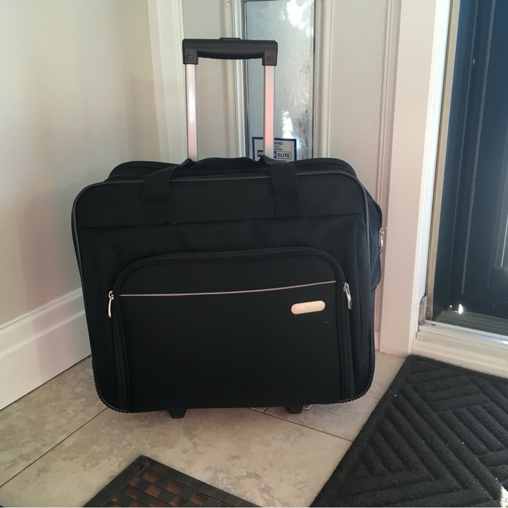 Black Rolling Travel Bag